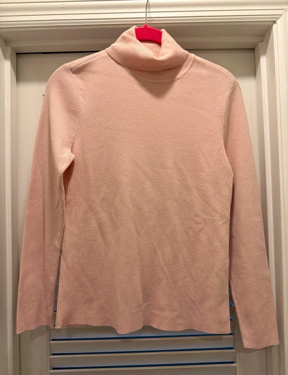 Chico's Pink Ribbed Knit Turtleneck Pullover Sweater Women's Size 2 Long Sleeve